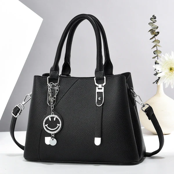 Designer Trendy Shoulder & Crossbody Bag - Image 2