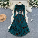 Roman-style O-Neck Tunic