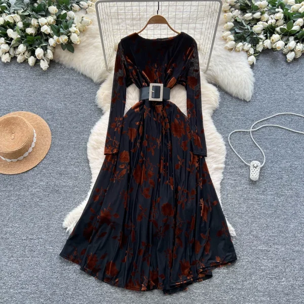 Roman-style O-Neck Tunic - Image 2