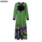 oversized silhouette and bat-wing or long sleeves - Image 17