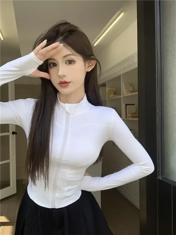 Women's Slim Fit Lightweight JacketsWomen's Full Zip-up Yoga Sports RunningJacket with Thumb Holes for Workout Sun Protection - Image 22