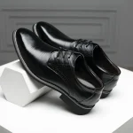 Classic Men Dress Shoes - Image 3
