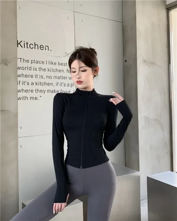 Women's Slim Fit Lightweight JacketsWomen's Full Zip-up Yoga Sports RunningJacket with Thumb Holes for Workout Sun Protection - Image 18