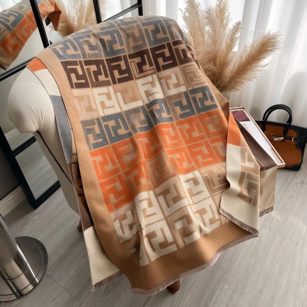 Luxury Two-Sided Print Pashmina Scarf - Image 16